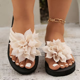 Céline - Sandales Fleur Élégante