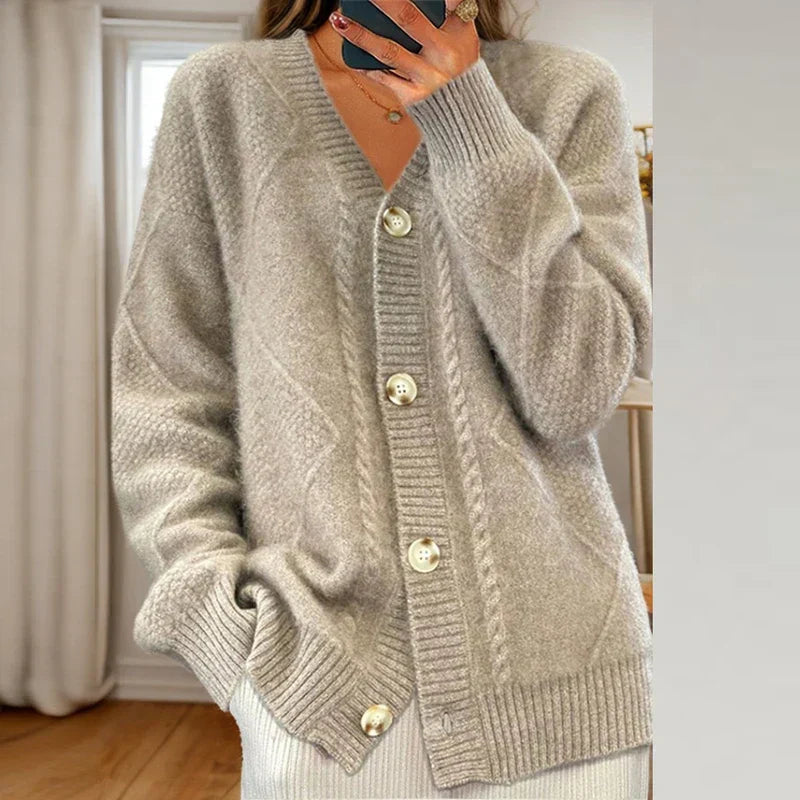 Alexandra | Cardigan Boutonné à Motif Torsadé, Pull Classique
