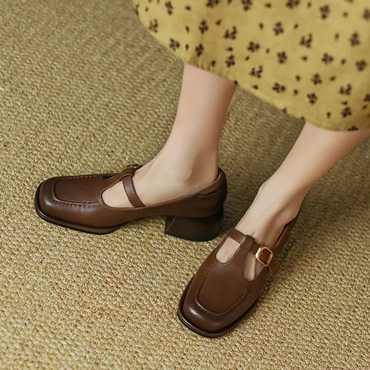 Émilie – Chaussures à bride en T de style vintage