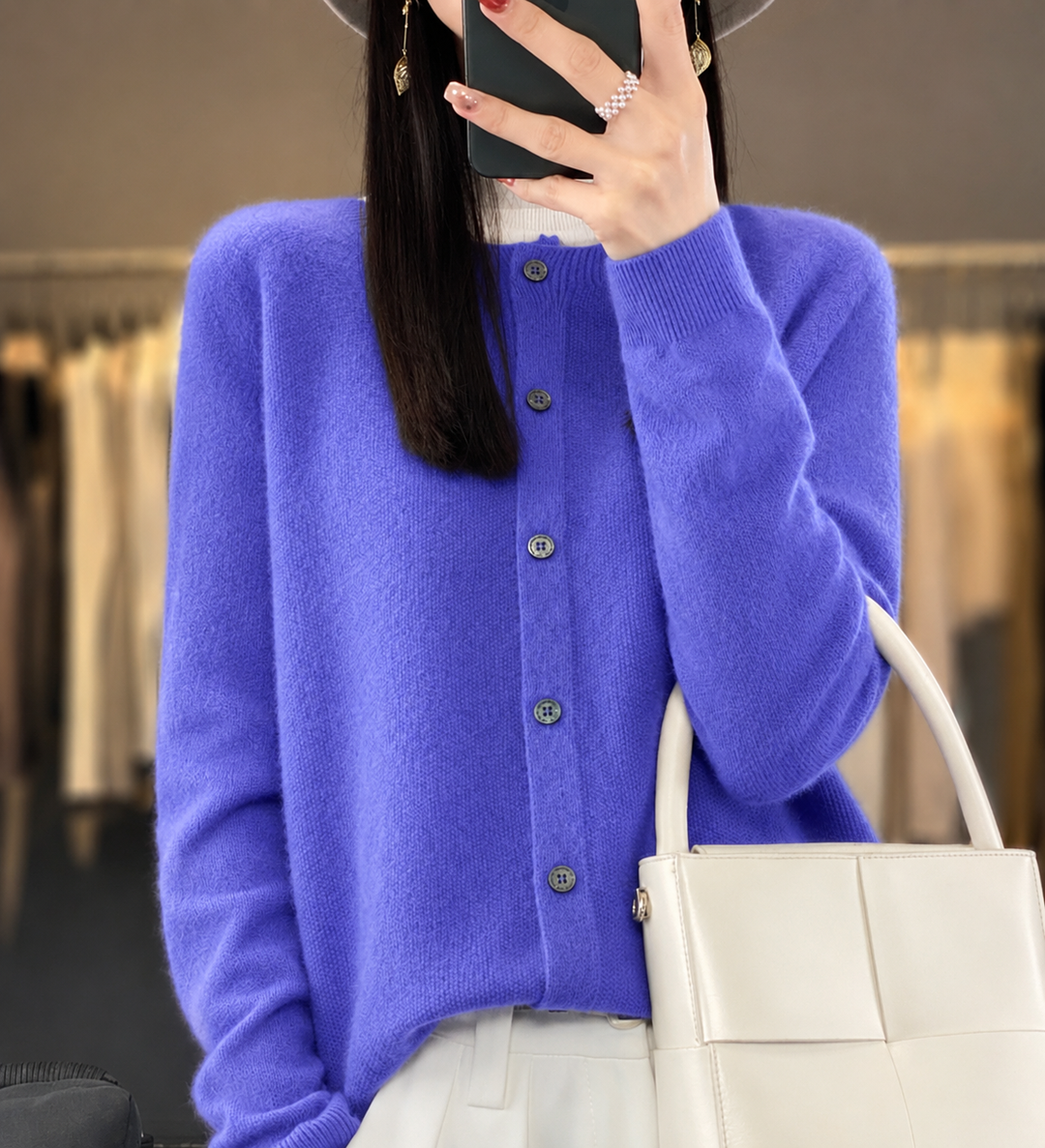 Irène | Cardigan Élégant en Maille Douce