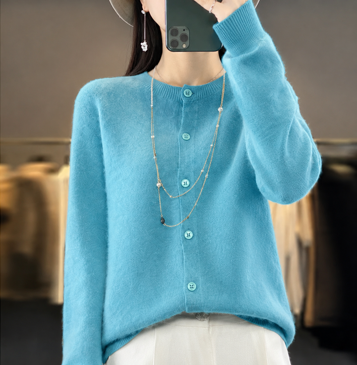 Irène | Cardigan Élégant en Maille Douce