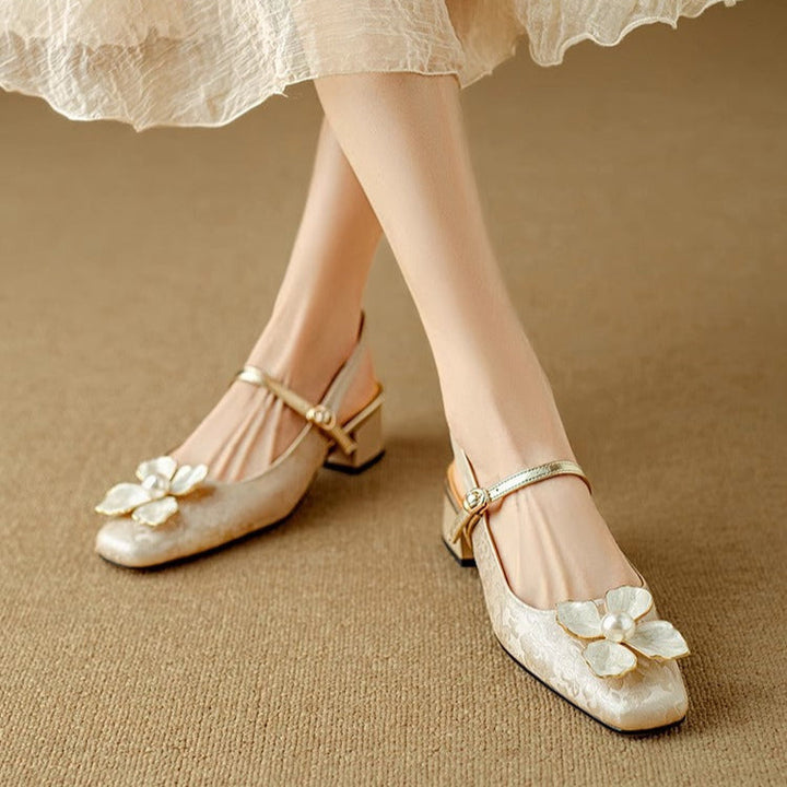 Mathilde – Chaussures élégantes pour femme à détail floral